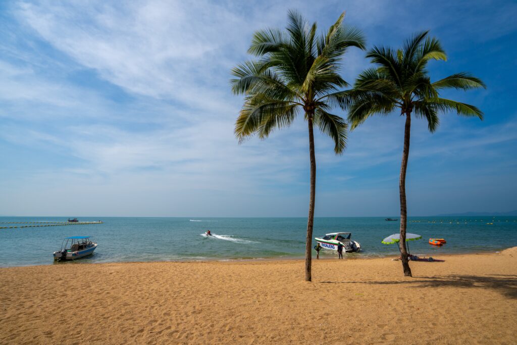 Na Jomtien Beach