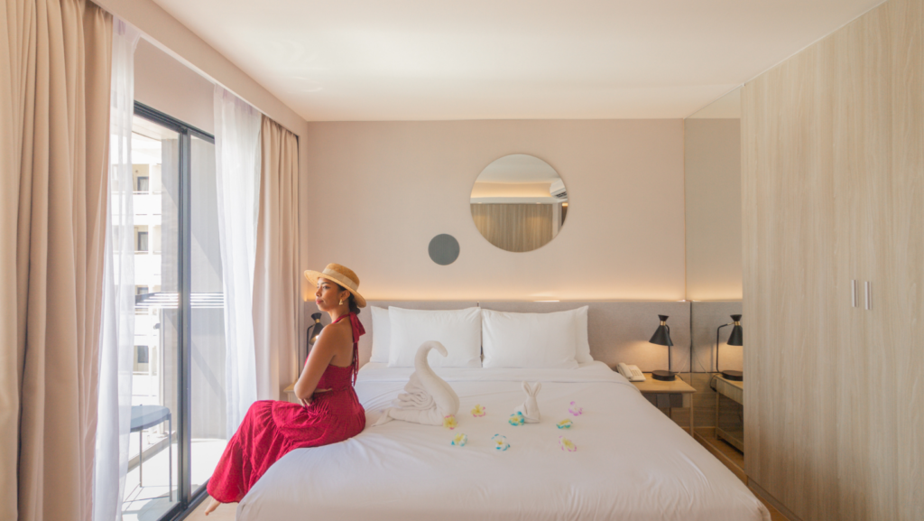 Deluxe bedroom at Aster Hotel and Residence, one of the best Pattaya hotels near beach for couples