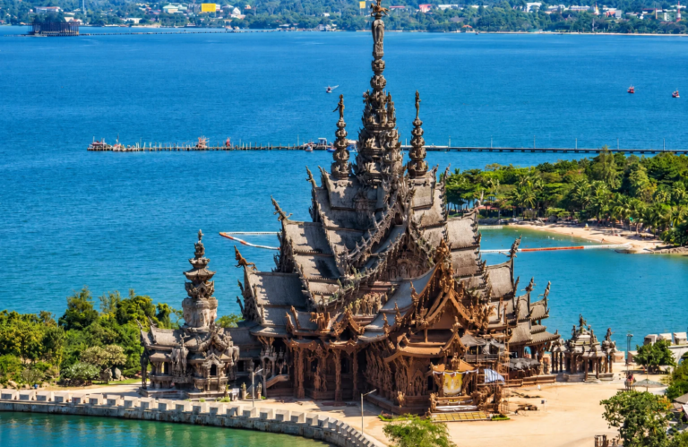 Hotel Amber Pattaya : Sanctuary of Truth Pattaya: Tickets, Opening Hours & What to See